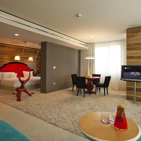 그래피티 갤러리 디자인 호텔 바르나