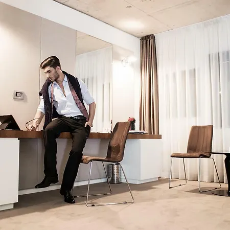 그래피티 갤러리 디자인 5*