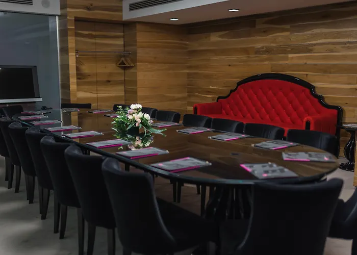 Graffit Gallery Design 5*