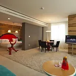 Graffit Gallery Design Hotel Varna