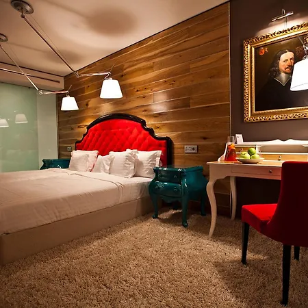 Graffit Gallery Design