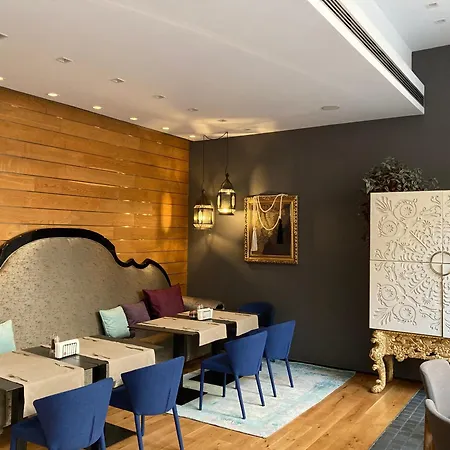 Graffit Gallery Design 5*