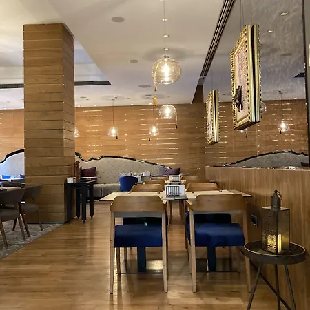 Hotel Graffit Gallery Design 5*
