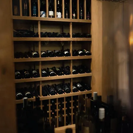 Graffit Gallery Design 5* Varna