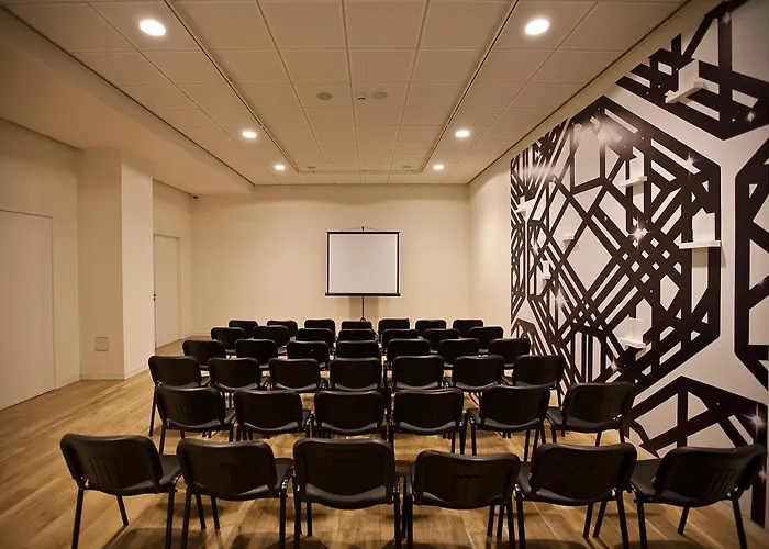 Hotel Graffit Gallery Design Varna