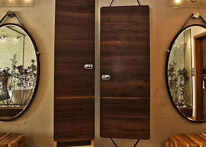 Graffit Gallery Design 5* Varna