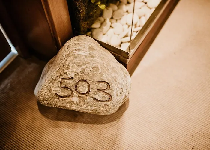 Graffit Gallery Design